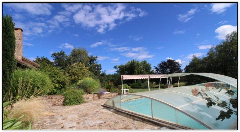 Bed and Breakfast Le Fuchier Saint-Martin-de-Fressengeas Exterior foto